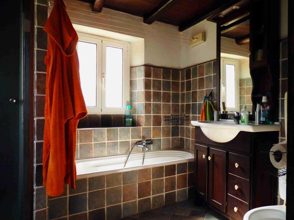 @Gatetothewild Bed & Breakfast Coreglia Ligure Exterior photo